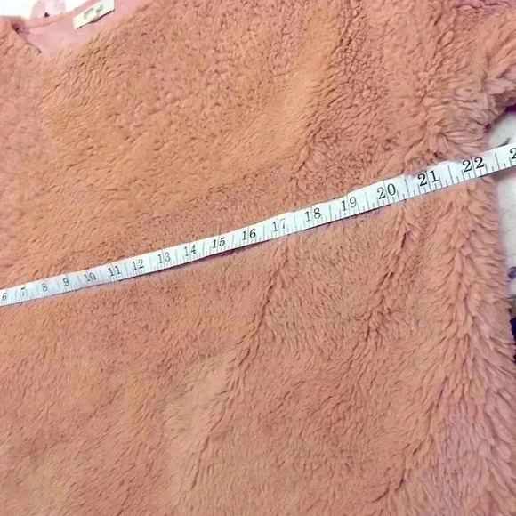 Madewell Teddy Bear Sherpa crewneck coral/pink cropped sleeves size medium - Picture 7 of 10
